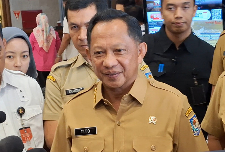 Mendagri Tito Dorong Pemda Papua Pegunungan Kelola Program Pembangunan Rumah