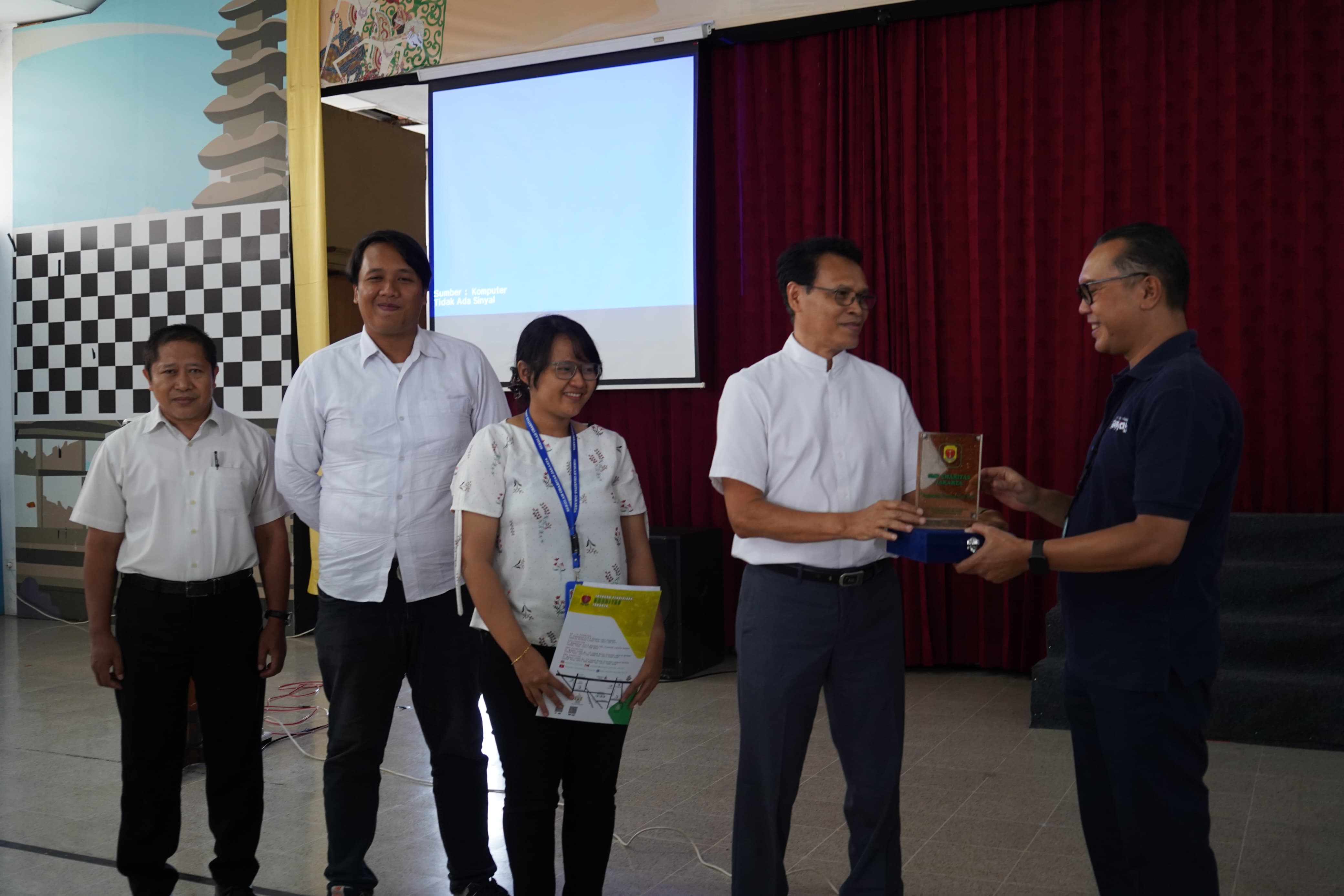 Bank Indonesia Beri Edukasi Cinta, Bangga, dan Paham Rupiah di SMP Charitas