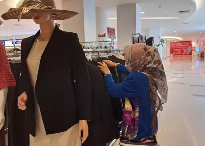 Daya Beli Turun, Belanja Online Naik! Robeli Jadi Harapan Baru Pengusaha